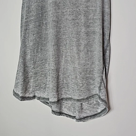 Kismet small silver and gray tank top - Picture 3 of 6